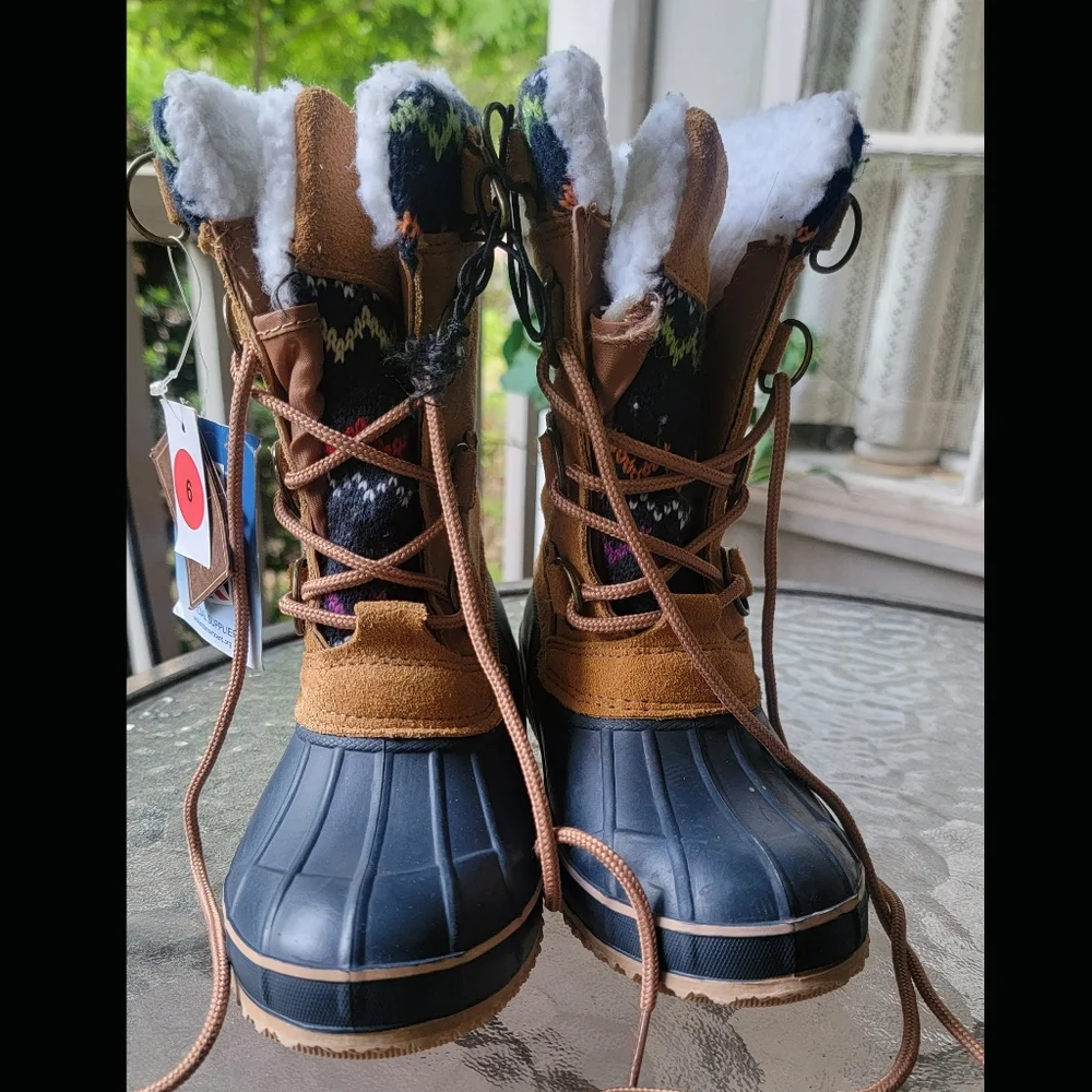 KHOMBU Vail fairisle trim Faux Fur Lined Snow Skiing Winter Duck Boots nwt 6